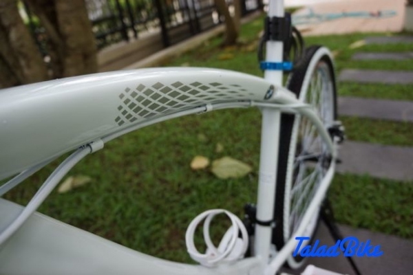 จักรยานเสือภูเขา BMW เฟรมโค้งสุดเท่ห์ เกียร์ Shimano 21 speed