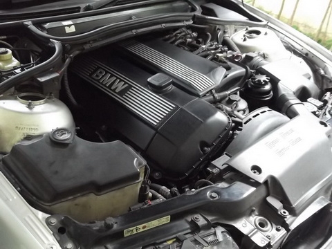 ขายดาวน์  285,000  BMW 323 ise  e 46  ปี 05  รุ่นท็อป  รถบ้านสภาพดี
