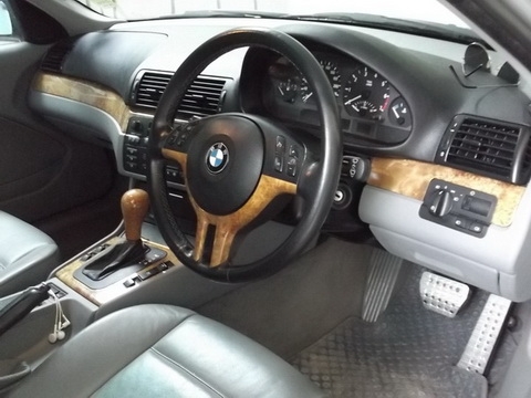 ขายดาวน์  285,000  BMW 323 ise  e 46  ปี 05  รุ่นท็อป  รถบ้านสภาพดี