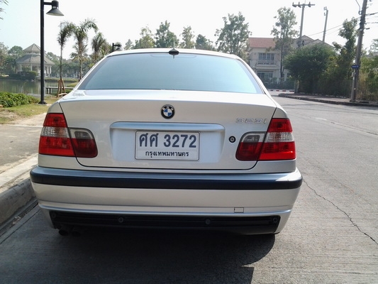 ขายดาวน์  285,000  BMW 323 ise  e 46  ปี 05  รุ่นท็อป  รถบ้านสภาพดี