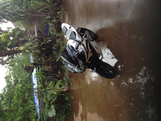 ขาย CBR400 ทะเบียนแท้ ปี92 แต่ง Rc212 ขาวดำ (มี Clip ครับ)