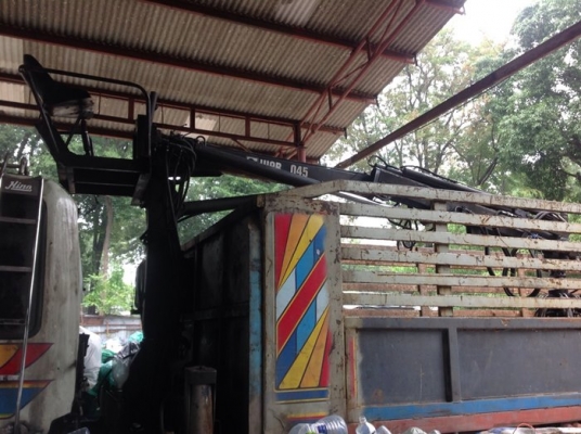 ขายรถบรรทุก 6 ล้อยาว ติดเครน เฮี๊ยบ สภาพดี (ลดสุดๆ)