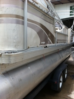 ขายเรือ Pontoon 26ฟุต เรือสวยมาก นั่งได้ 15 คน ราคาถูกสุดๆ เรือแบบนี้มีน้อยมาก