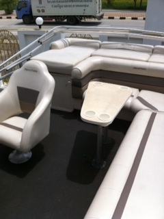 ขายเรือ Pontoon 26ฟุต เรือสวยมาก นั่งได้ 15 คน ราคาถูกสุดๆ เรือแบบนี้มีน้อยมาก