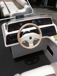 ขายเรือ Pontoon 26ฟุต เรือสวยมาก นั่งได้ 15 คน ราคาถูกสุดๆ เรือแบบนี้มีน้อยมาก