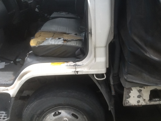 ลดเหลือ 529,000 บ. HINO สมอทอง คัสซี/ตัวถังเดิมบาง FA136แรง MR032BZM พ.เว่อ ค.ดี อ.เย็น กระบะ5.5x2.5สูง2ม.พื้นไม้ ดีพร้อมใช้ ลดเหลือ 529,000 บ. HINO สมอทอง คัสซี/ตัวถังเดิมบาง FA136แรง MR032BZM พ.เว่อ ค.ดี อ.เย็น กระบะ5.5x2.5สูง2ม.พื้นไม้ ดีพร้อมใช้