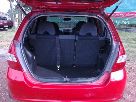 ขายด่วนJAZZปี04เกียร์ออโต้ ขายด่วนJAZZปี04เกียร์ออโต้