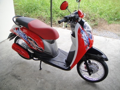ขาย Honda Scoopy ปี 55 2012 สีแดง เทา ดำสภาพสวย ลองดูก่อนครับ