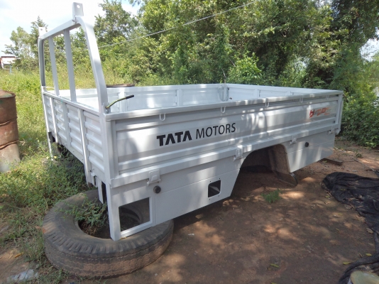 ขายกะบะรถTATAทาทา ของใหม่ป้ายแดง ราคาถูกๆ ขายไปจ.โคราช แล้วคับ