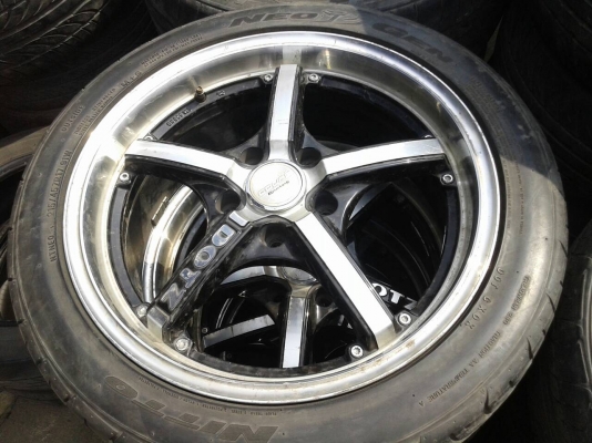 แม็กขอบ 17 x 7 พร้อมยาง 215 45 ปี 08 1 ชุด  ยางยังใช้ได้