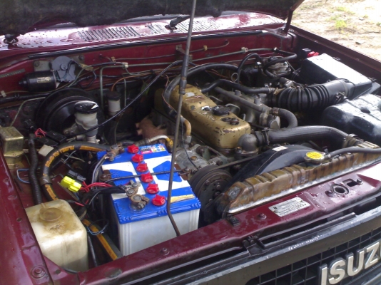 ขายISUZU KB2500ฝาทอง ปี30 สภาพพร้อมใช้คับ ขายISUZU KB2500ฝาทอง ปี30 สภาพพร้อมใช้คับ