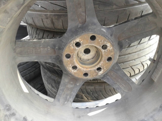 แม็กขอบ 17x7  4รู100 114  พร้อมยาง 205 45 17