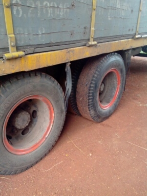 HINO F17 เพลาเดียวล่อง เพาเวอร เบรคทิฟฟี่น้อย เครื่อง HO7C