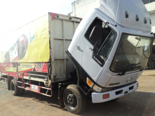 ขาย ฮีโน่ FC 185 แรงม้า ช่วงยาว 5 เมตร พร้อมทะเบียน ลดราคาสุด ๆ 560000