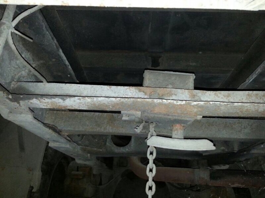 รถอีซูซุ lSUZU 10 ล้อ รั้ว FVM 175 แรงม้า ( เพลาเดียว )    สนใจติดต่อ 081- 6079515