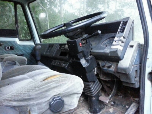 รถอีซูซุ lSUZU 10 ล้อ รั้ว FVM 175 แรงม้า ( เพลาเดียว )    สนใจติดต่อ 081- 6079515