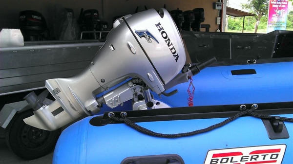 ขายเรือยางท้องไฟเบอร์ พร้อมเครื่องให้เลือก ตามใจชอบ Yamaha-Tohutsu-Honda