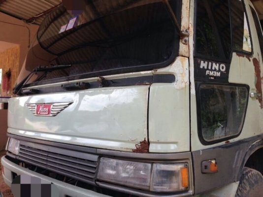 รถฮีโน่ HlNO 10 ล้อ ท้ายลาด FM3H 195 แรงม้า ( รถ 2 เพลา ) สนใจติดต่อ 081 - 6079515 รถฮีโน่ HlNO 10 ล้อ ท้ายลาด FM3H 195 แรงม้า ( รถ 2 เพลา ) สนใจติดต่อ 081 - 6079515