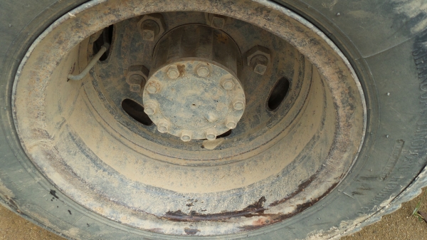 ขายTOYOTA 400 ปี40เครื่องดีชัชชีสวย มีสโลว์ มีแอร์กระบอก3M