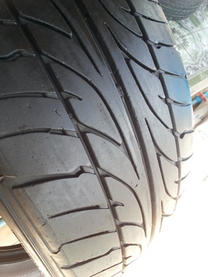 ขายยาง205/50/16 ปี 1111 DUNLOP LM703 1 ชุด