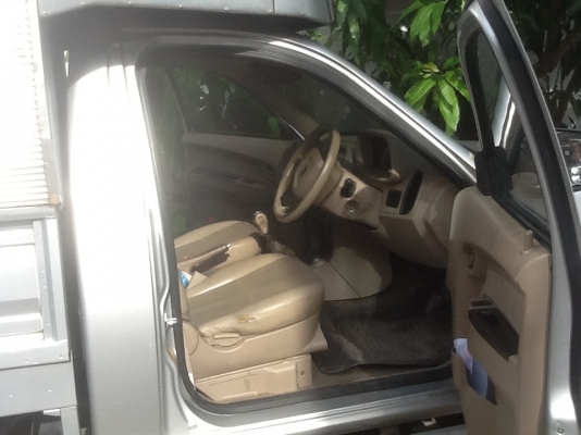 GIANTหัวเดียว พื้นกระบะเรียบบรรทุกเยอะขึ้น DIFF-LOCK หลังคามิเนียมตู้ทึบ cd ค.ดี อ.เย็น พ.เว่อ ใน80\% GIANTหัวเดียว พื้นกระบะเรียบบรรทุกเยอะขึ้น DIFF-LOCK หลังคามิเนียมตู้ทึบ cd ค.ดี อ.เย็น พ.เว่อ ใน80\%