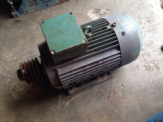 ขายมอเตอร์ MEZ 20 HP. 1450 RPM. 380 V สภาพดี วิ่งนิ่ม เดิมๆไม่เคยพัน พร้อมใช้งาน