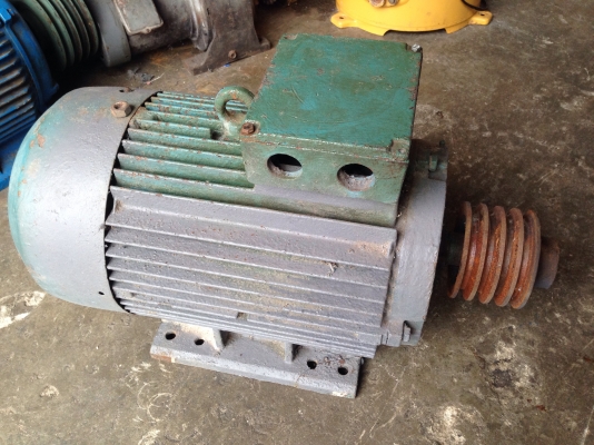 ขายมอเตอร์ MEZ 20 HP. 1450 RPM. 380 V สภาพดี วิ่งนิ่ม เดิมๆไม่เคยพัน พร้อมใช้งาน