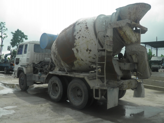 รถโม่ปูน 10 ล้อ หัว FR 3ใบปัด เครื่อง EK100 (ขายด่วน)