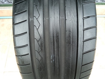 ขายยาง235/40/18 ปี 4410 DUNLOP SPORT MAXX GT MO 1 คู่