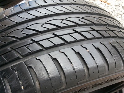 ขายยาง215/35/18 ปี 2909 TRACMOK 1 เส้น (ยางเศษ)