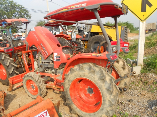 ขายรถไถ KOBUTA L3608 ใบมีดดันดินหน้าและผานหลัง