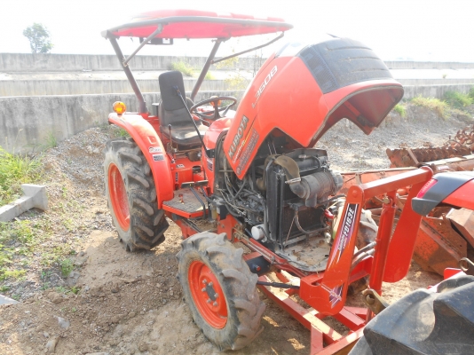 ขายรถไถ KOBUTA L3608 ใบมีดดันดินหน้าและผานหลัง