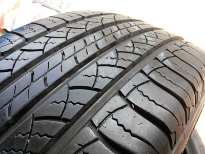 ขายยาง225/65/17 ปี 3812 MICHERLIN LATITUDE 1ชุด ขายยาง225/65/17 ปี 3812 MICHERLIN LATITUDE 1ชุด