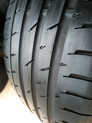 ขายยาง245/45/17 ปี 1210 CONTI MO 1 คู่