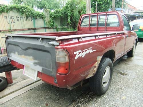 Toyota tiger 3.0 ตอนเดียว ปี 98 พวงมาลัยพาวเวอร์ พร้อมใช้ ชุดแต่งเพลาลอยเอลฟ์ พร้อมบรรทุกหนัก