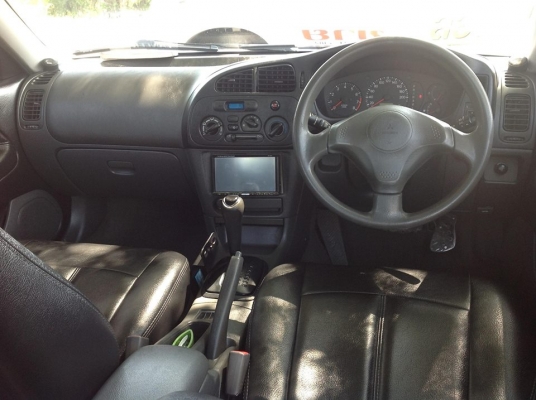 ท้ายเบนซ์ ปี 1999 ออโต้ ขายรถบ้าน วิ่งน้อย 170,xxx KM รถมือเดียว จัดไฟแนนท์ให้ได้ครับ