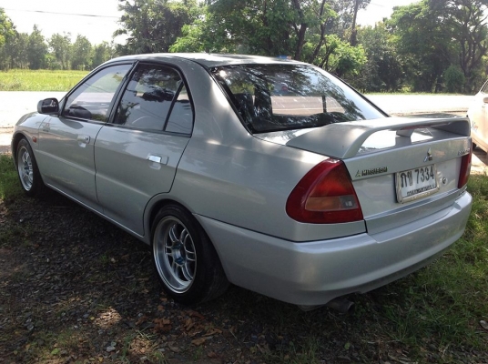 ท้ายเบนซ์ ปี 1999 ออโต้ ขายรถบ้าน วิ่งน้อย 170,xxx KM รถมือเดียว จัดไฟแนนท์ให้ได้ครับ