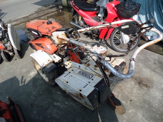 รถตีดิน SHIBAURA KH 701 สภาพพร้อมใช้งาน