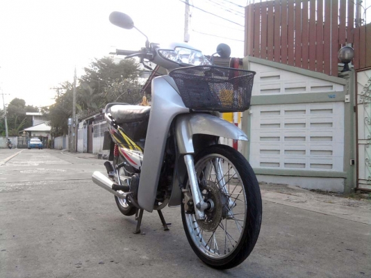 ขออนุญาติขาย HONDA WAVE110S โอนให้ฟรี สตาร์ทมือและเท้า