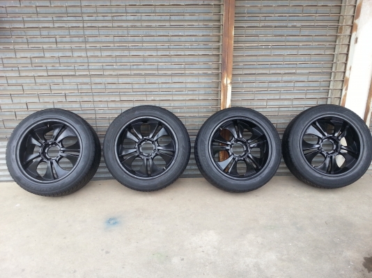 ล้อขอบ 20 6รู พร้อมยาง Aurora 265/50/20