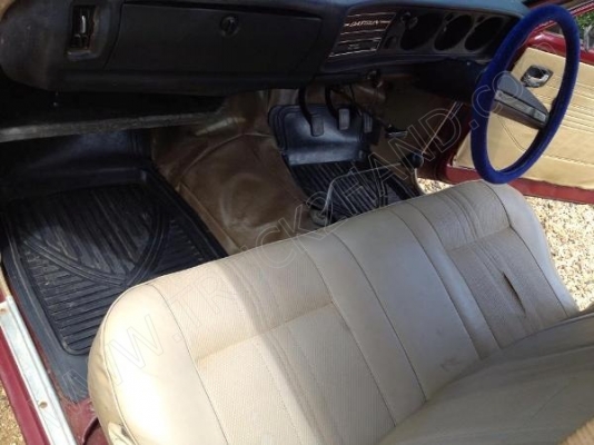 รถกระบะ ยี่ห้อ DATSAN ช้างเหยียบ 4 ขอ รถกระบะ ยี่ห้อ DATSAN ช้างเหยียบ 4 ขอ