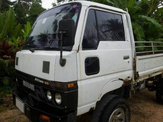 ประกาศซื้อ หัวเก๋ง  ยี่ห้อ NISSAN รุ่น ATLAS100