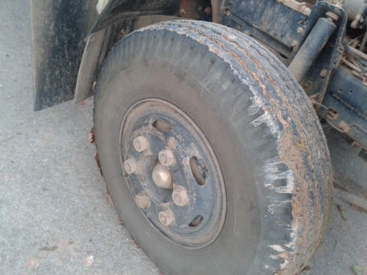 นาทีทอง หกล้อดั้มอีซุสุ 130  แรงม้า เล่มพร้อมโอน