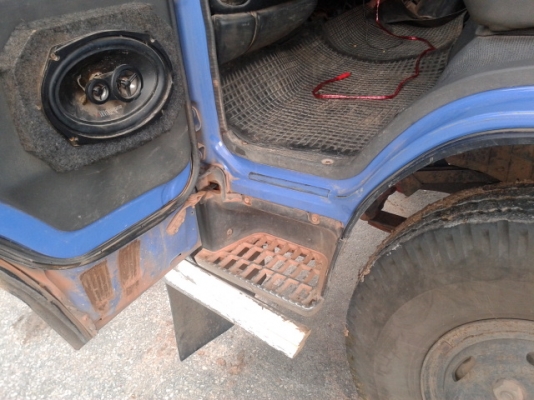 นาทีทอง หกล้อดั้มอีซุสุ 130  แรงม้า เล่มพร้อมโอน