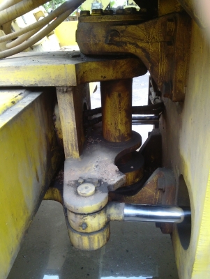 รถบดถนนล้อเรียบ SAKAI รุ่น SV160D