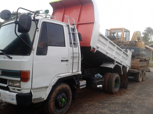 ขาย isuzu rocky195 หกล้อดั้ม เอกสารครบ  และแมกโคpc60-5  ไม่มีเอกกสาร และพ่วงเทลเลอร์