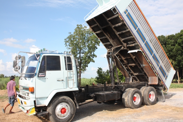 ขายสสิบล้อ อีซูซุ195 เทอร์โบ ฟูเลอร์ ดั้มอลูมิเนียม ลำโพงพร้อมลากลูก