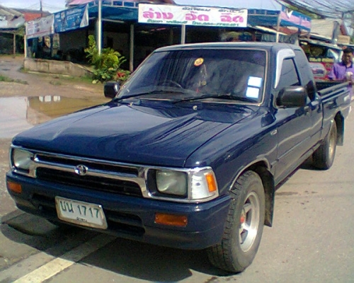 TOYOTA HILUX 1993 สภาพดีมาก พร้อมใช้
