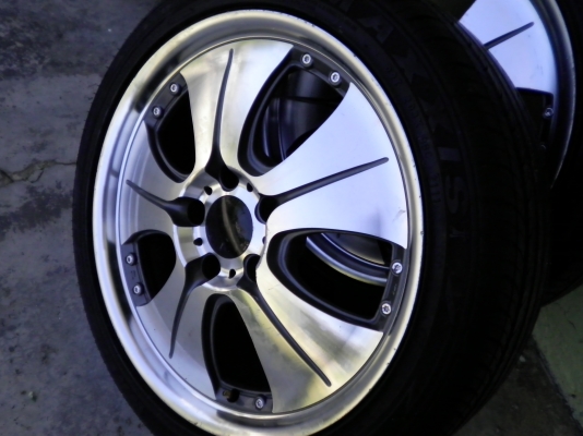 แม็ก17 5-114.3ได้รถกะบะและเก๋ง 205/45/17 แมกซีซ