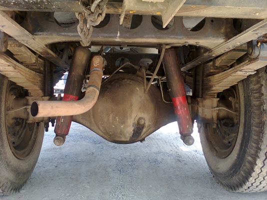 6 ล้อ ISUZU FSR11H 145 HP ถังน้ำแฝดสยาม หรือหัวคัสซี่ ยาว 5 เมตร ปี 37